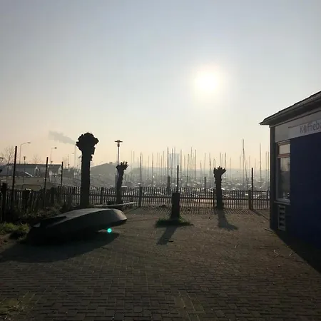 Bed & Breakfast De Biesbosch - In 't Riet