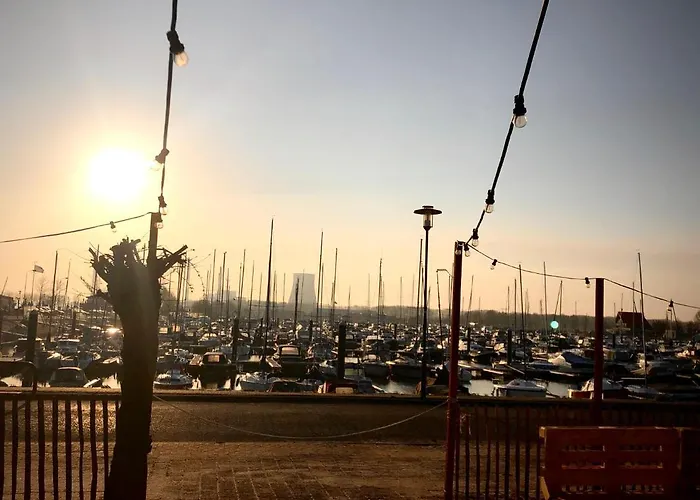 De Biesbosch - In 't Riet Bed & Breakfast