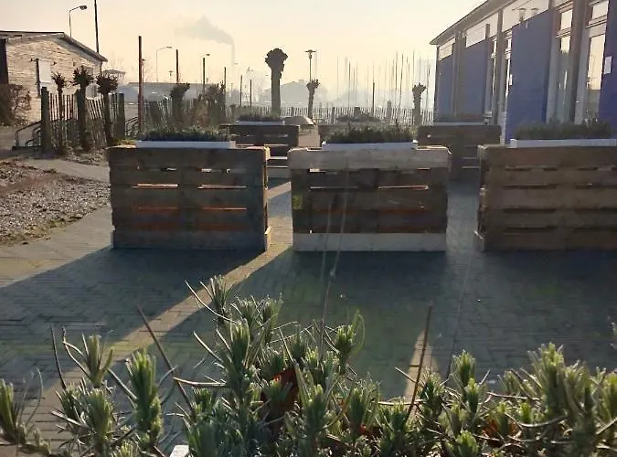 De Biesbosch - In 't Riet Bed and Breakfast *