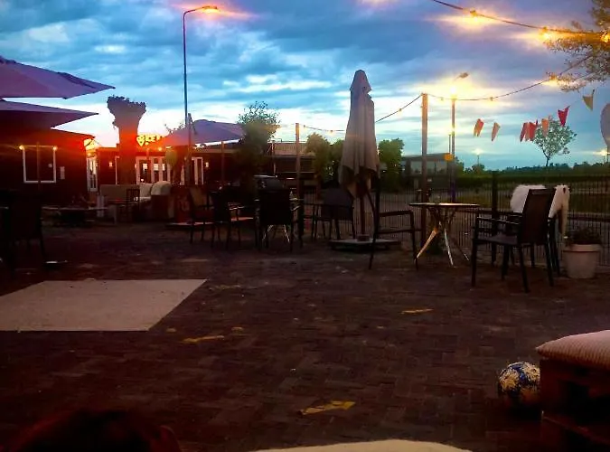 Bed and Breakfast De Biesbosch - In 't Riet Drimmelen